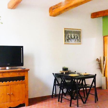 Studio Lironsd'Elle - Coeur Du Village Gréoux-les-Bains Esterno foto